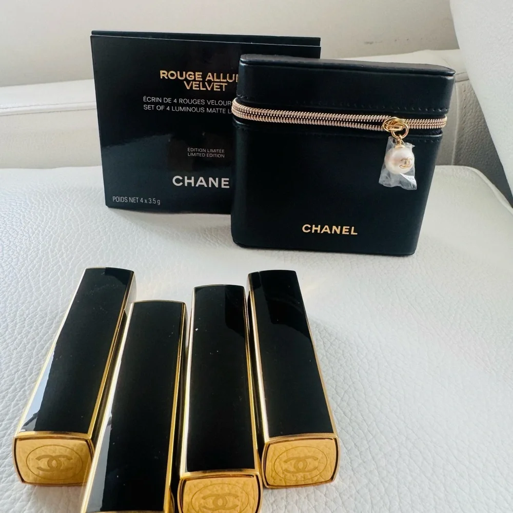Chanel Rouge Allure Velvet set of 4 luminous matte lipstick in pearl zipper pull
